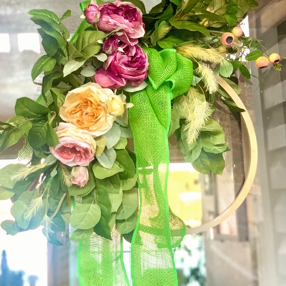 Meet your Posher, Lindsay - Picture 2 of 7